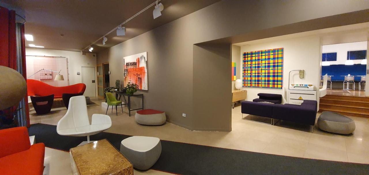 Hotel Colombia Триест Экстерьер фото