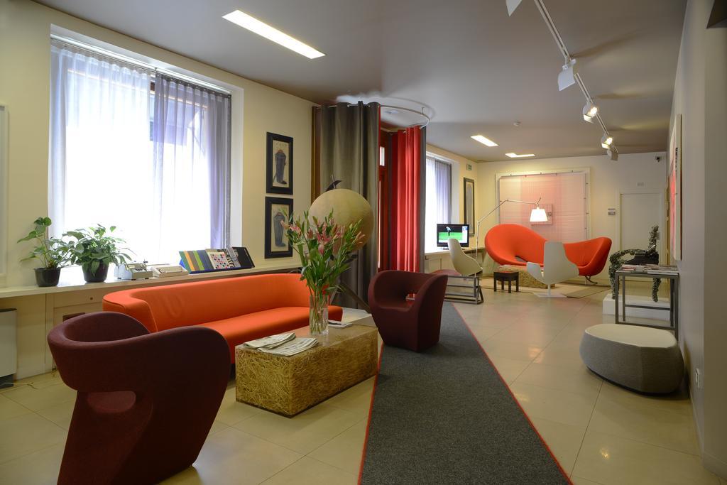Hotel Colombia Триест Экстерьер фото